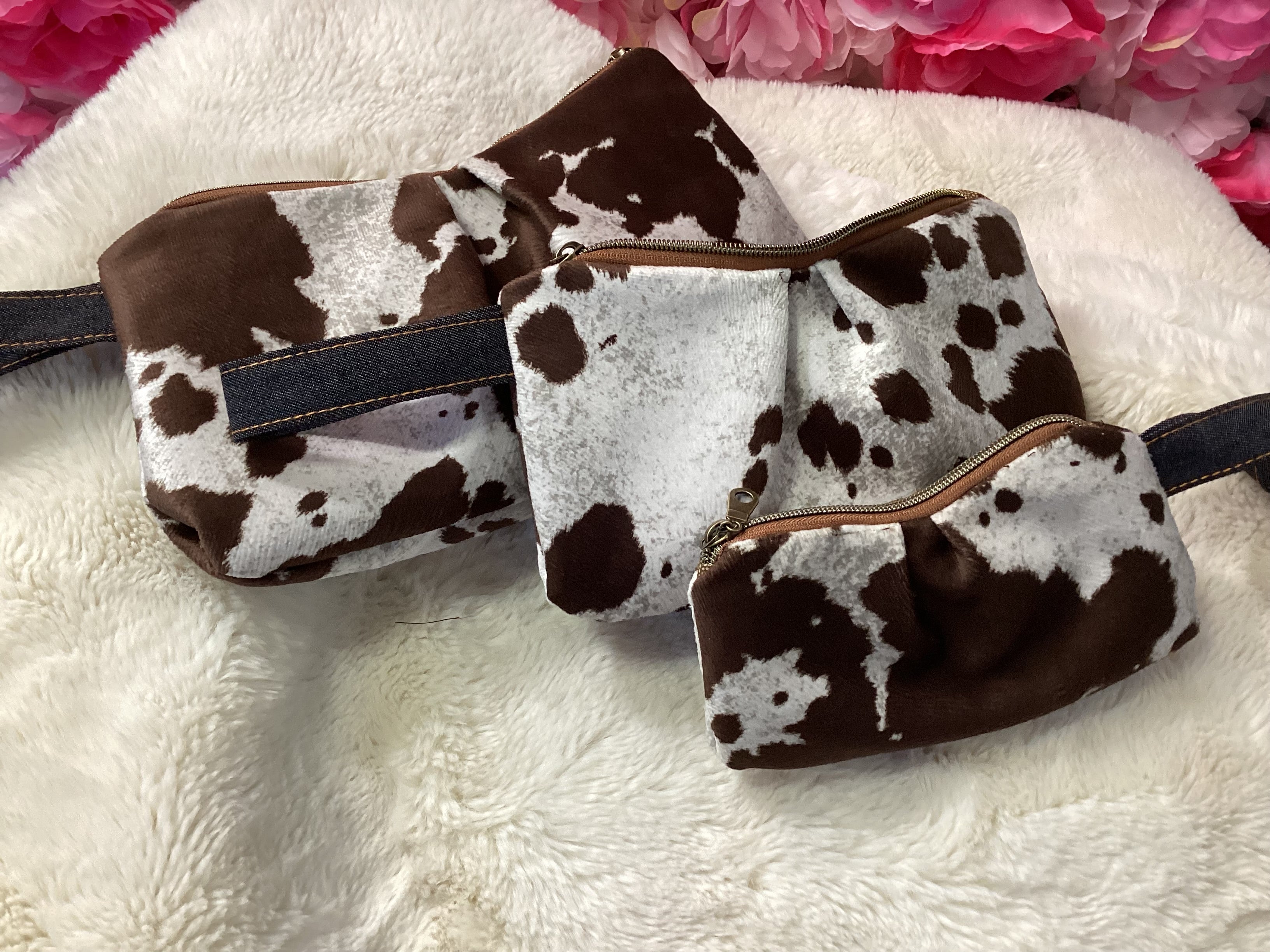 Luxe moo makeup clutch set