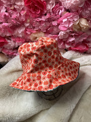 Poppy Wave bucket